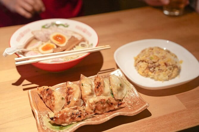 Kyoto Ramen and Gyoza Cooking Class with Professional Chefs - Folding Gyoza and Pairing the Meal