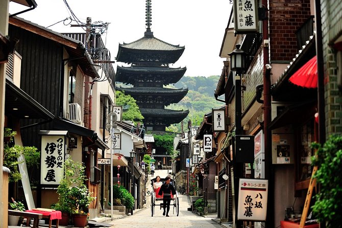 Kyoto Rickshaw Tour - Temples, gardens, and the slower Higashiyama view