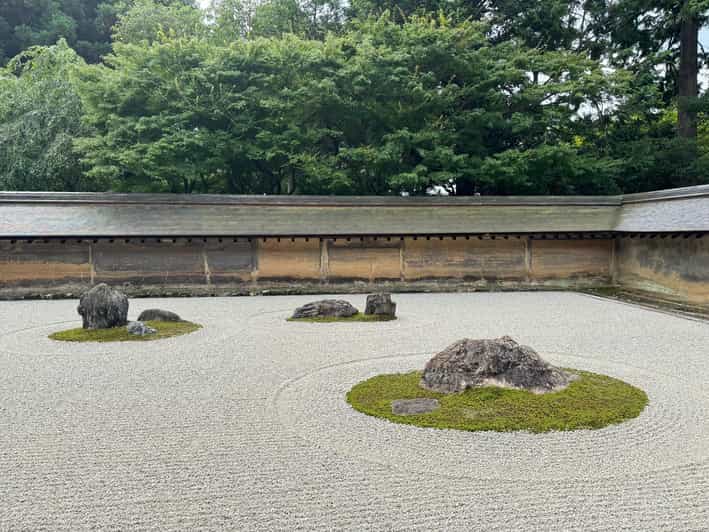 Kyoto: Ryōan-ji, Greatest Zen Garden Guided Tour in 90 Min. - Key points at a glance