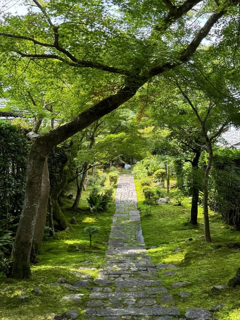 Kyoto: Ryōan-ji, Greatest Zen Garden Guided Tour in 90 Min. - Who should choose this tour