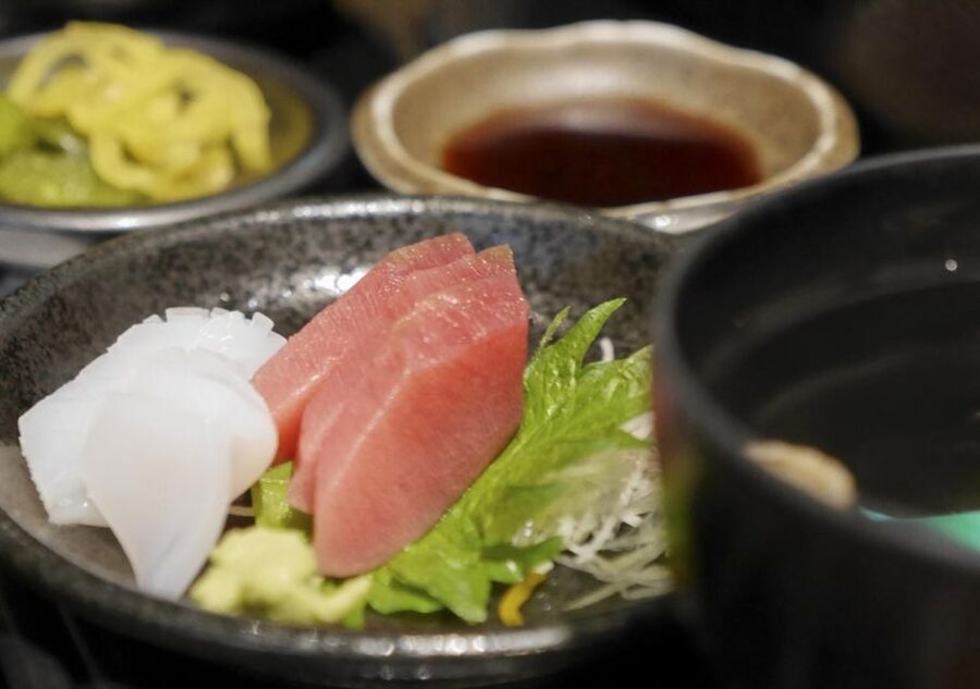 Kyoto Sake Brewery Tour - Who should book the Fushimi sake tour