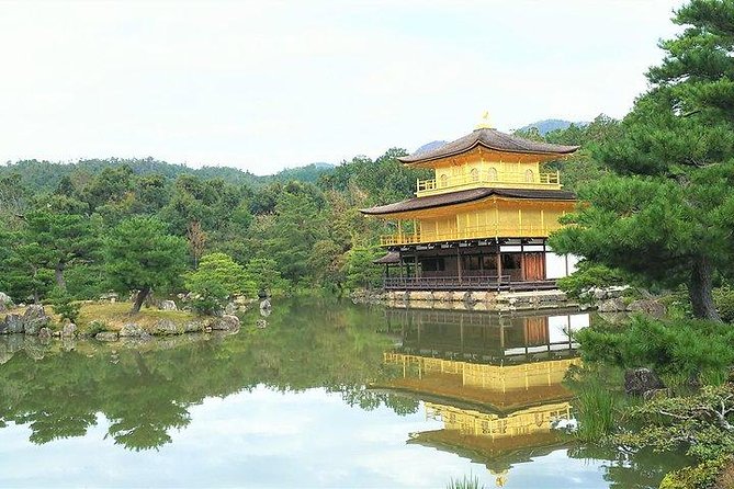 Kyoto Samurai and Geisha Town Private Walking Tour - Kennin-ji adds a quieter Zen finish