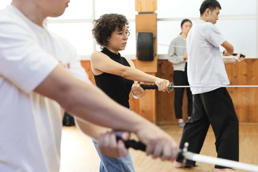 Kyoto: Samurai Sword & Kimono Action Filming Experience - Learning the sword movements step by step