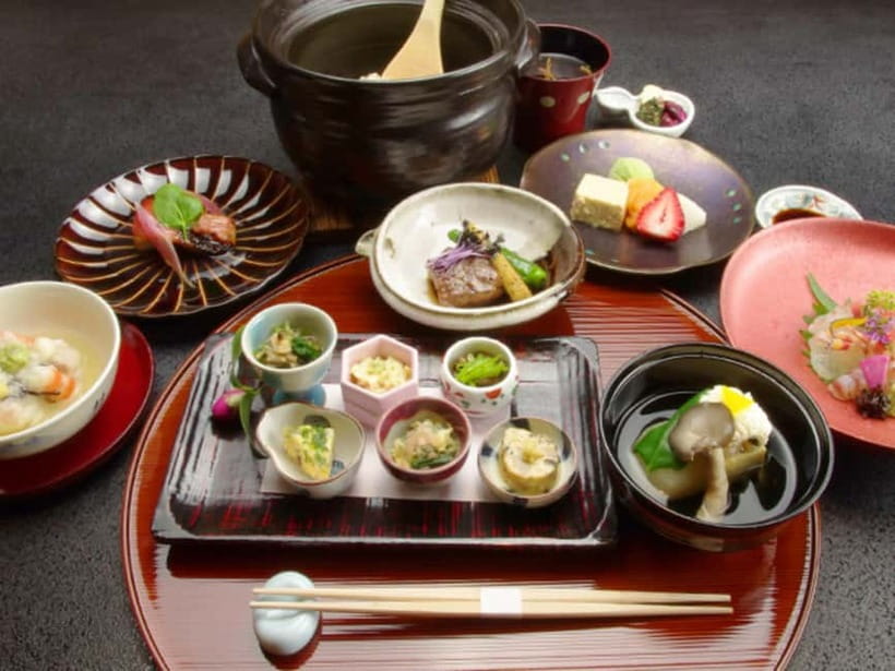 Kyoto:Seasonal Kaiseki Reservation at Hanasaki Nishiki - Key points to know before booking