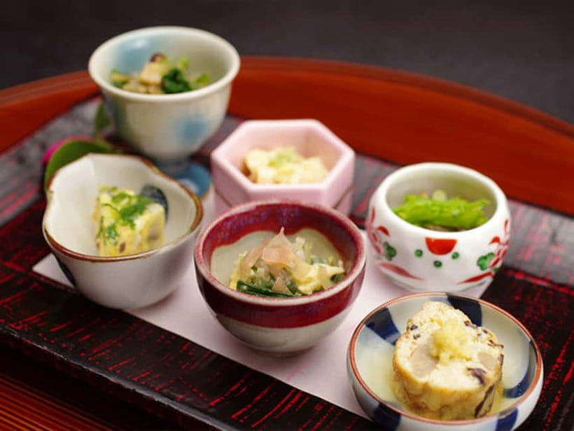 Kyoto:Seasonal Kaiseki Reservation at Hanasaki Nishiki - How to fit it into a Kyoto day