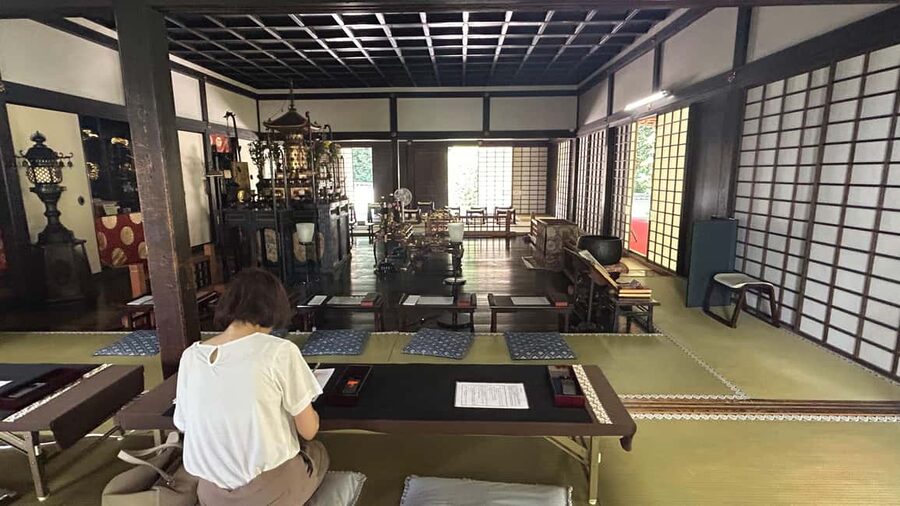 Kyoto: Shakyo & Matcha in Historic Temple Garden - Matcha and wagashi in the garden