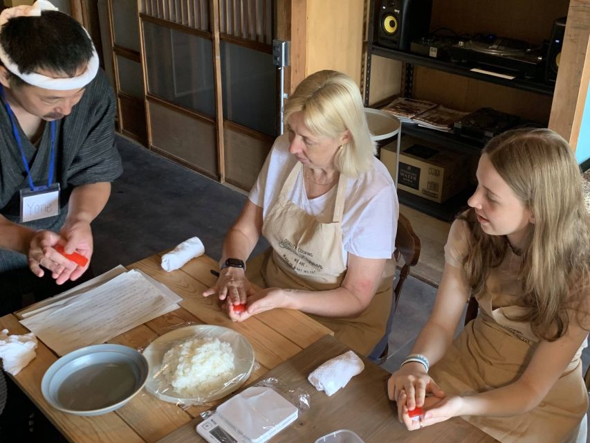 Kyoto: Sushi Making Class with Sushi Chef - Turning your work into a Kyoto lunch