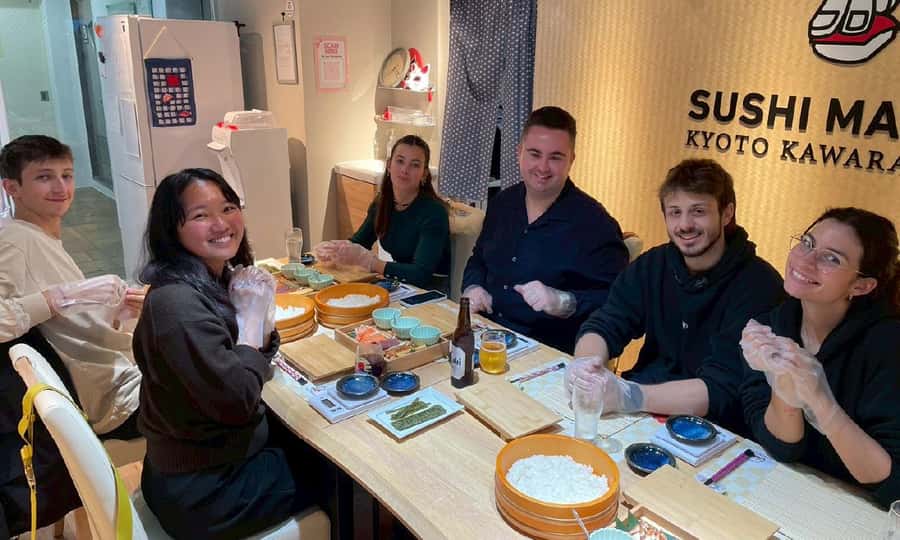 Kyoto: Sushi Making Experience in Kawaramachi - Planning the class around your Kyoto day