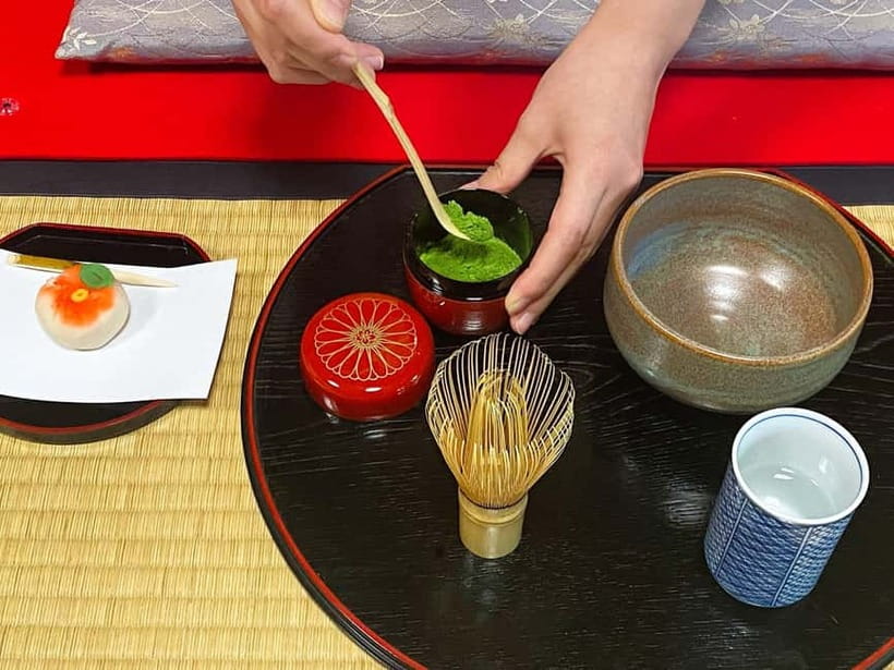 Kyoto: Tea Ceremony in a Traditional Tea House in Kiyomizu - Watching the tea master prepare matcha
