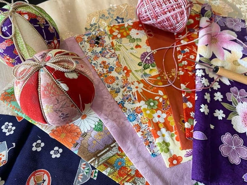 Kyoto: Traditional Kimono Fabric Handicrafts Workshop - Entering the renovated antique boutique