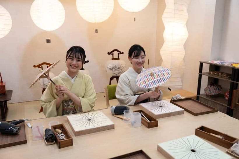 Kyoto: Traditional Mini Umbrella Making Workshop - Why the patient teaching matters