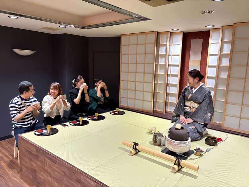 Kyoto: Traditional Tea Ceremony with Matcha & Sweets in Gion - What you see when the tea master performs