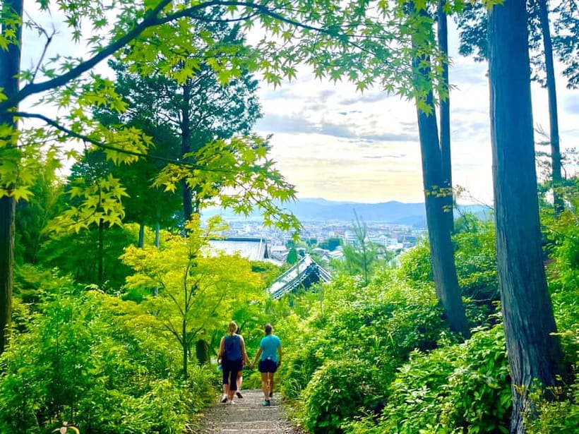 Kyoto : True Kyoto Avoid the crowds E-Bike Tour - Why an e-bike is a smart way to see Kyoto