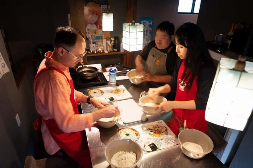Kyoto Udon & Tempura Cooking Class with Professional Chefs - Eating what you prepared with a sake tasting