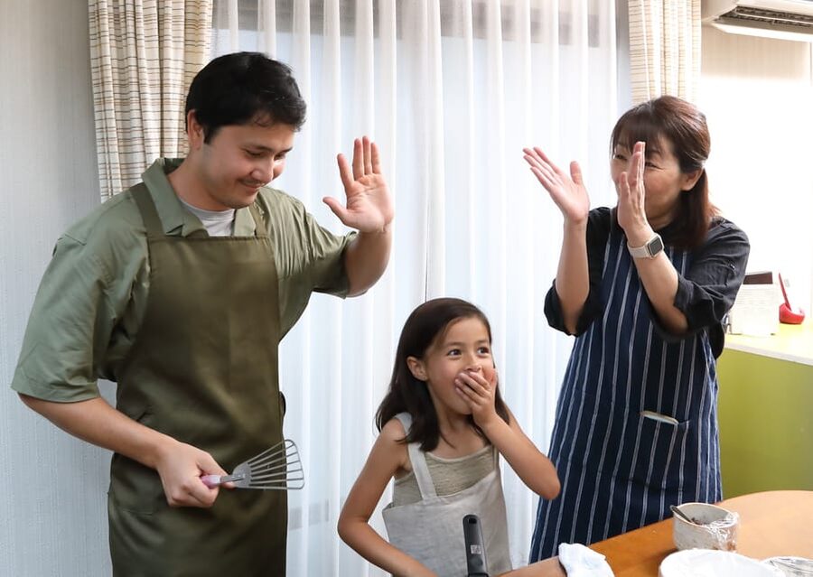 Kyoto: Wagashi (Japanese sweets) Cooking near Fushimiinari - Families, solo visitors, and food restrictions