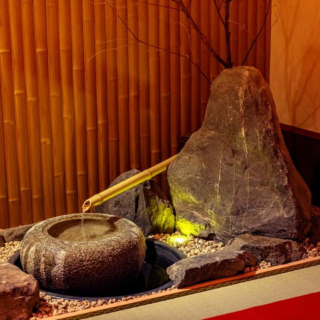 Kyoto: Wazuma Magic Show & Tea Ceremony - Gion location and the practical details