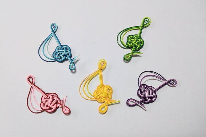 Let's make Japanese accessories with Mizuhiki - Choose a design that fits your time
