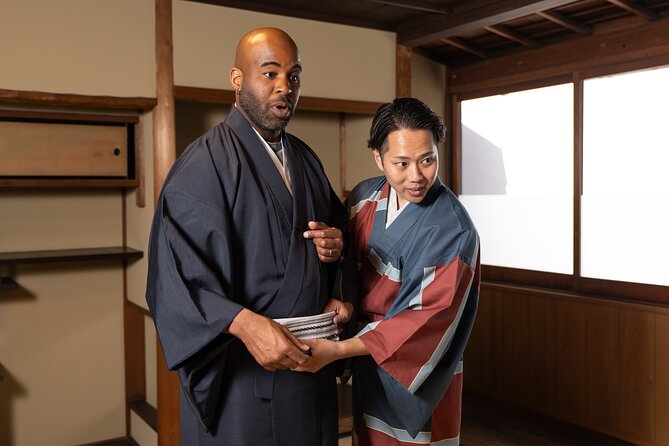 Men's Kimono Lesson and Shopping in Kyoto - Key Points for a Better Kimono Experience