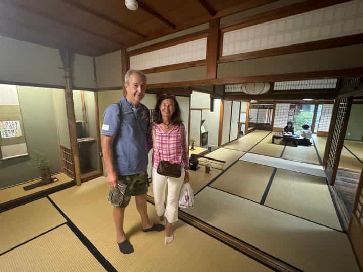 Nara attractive tour with local guide (4hours) - Kasuga Taisha and its lantern-filled forest