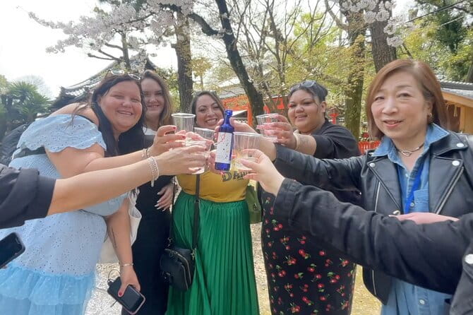 Nara Sake Tasting Tour at Local Brewerie(tasting fee included) - Why this is a good way to meet Nara