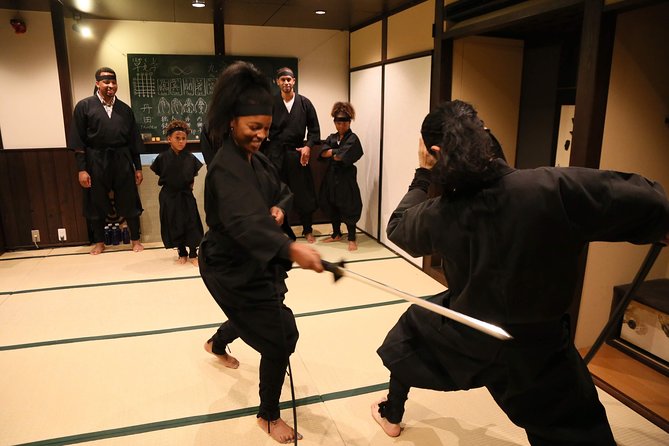 Ninja 1-hour Hands-on Lesson by Japanese master in Kyoto -Entry - How much history will you learn?