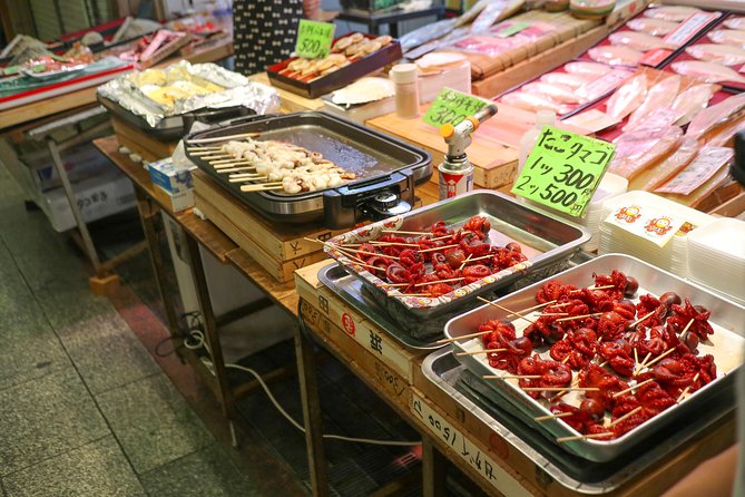 Nishiki Market Brunch Walking Tour (7 Tastings + Brunch) - Nishiki Tenmangu adds a quiet shrine stop