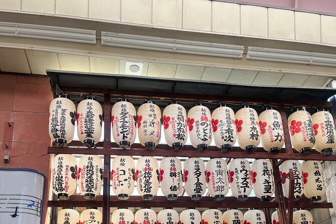 Nishiki Market Walking Food Tour With Gyoza Workshop - Making gyoza in a Kyoto machiya