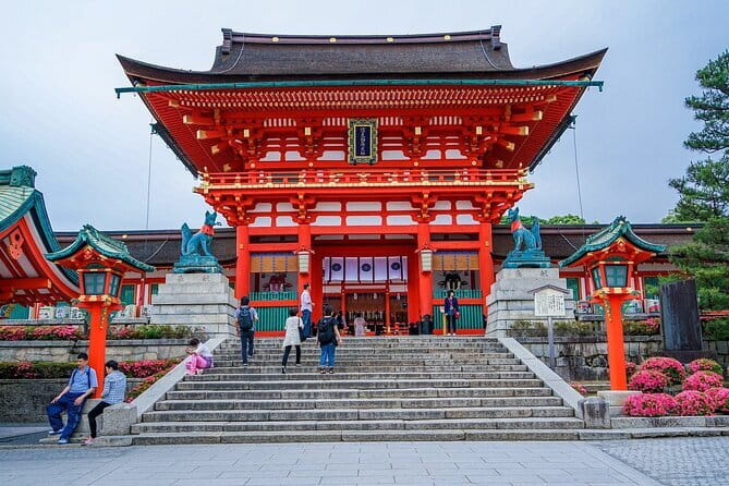 Otagi Nenbutsu Temple and Arashiyama Bamboo Forest Tour - Should you book Otagi Nenbutsu-ji and Arashiyama Bamboo Forest?