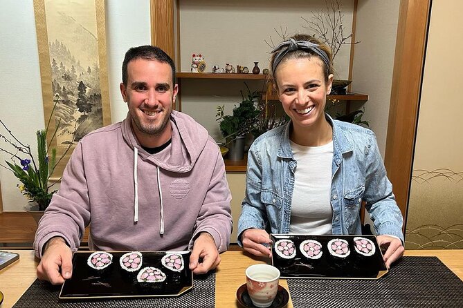 Private Art Sushi Roll Class in Kyoto - Building Edible Pictures in a Kyoto Home