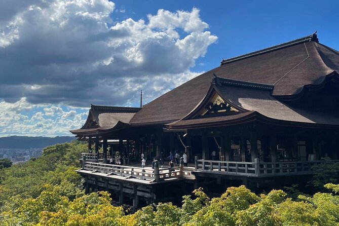 Private Custom Tour of Kiyomizu & Yasaka—by Young Local Guides - Key points to know before booking
