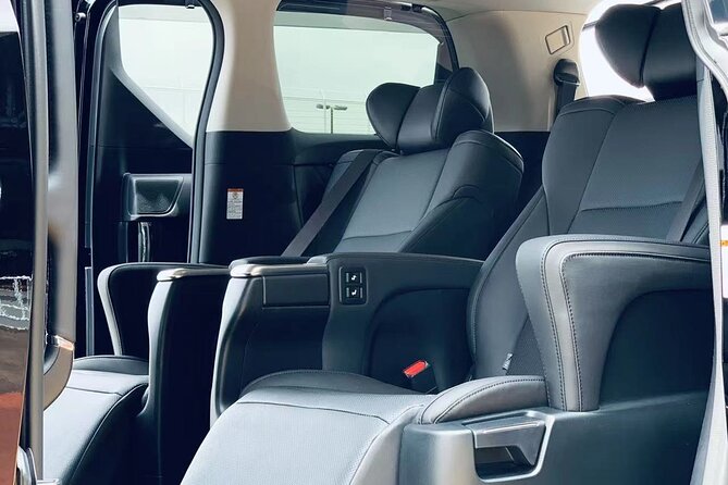 Private departure transfer from Kyoto city to Kansai International airport - Communication that lowers airport-day stress