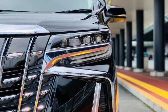 Private departure transfer from Kyoto city to Kansai International airport - Early departures and late-night practicality