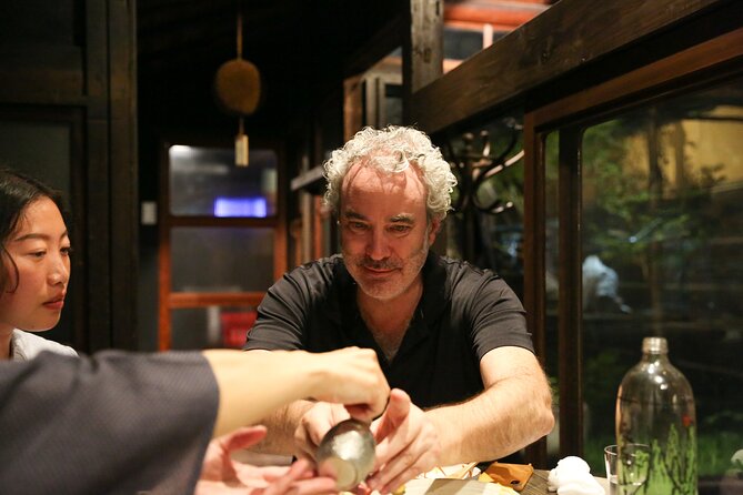 Private Food & Sake Tour in Central Kyoto with Sake Sommelier - The machiya izakaya stop