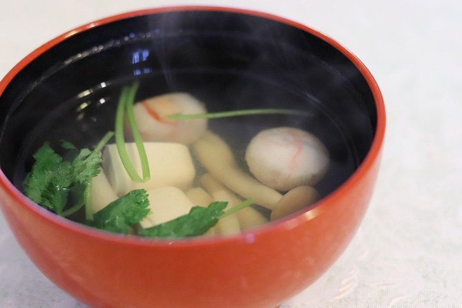 Private Japanese Home Cooking Class in Kyoto with Michiyo - Lunch or dinner, and who should choose each