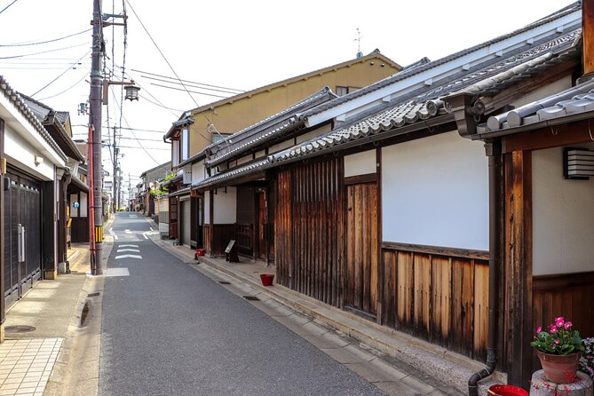 Private Journey in Nara’s Historical Wonder - Kasuga Taisha and Wakakusayama Hill