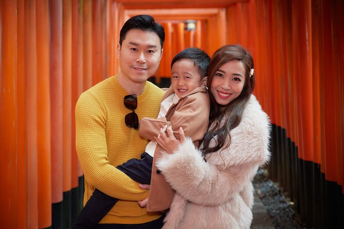 Private photo shoot & walk in Kyoto - Professional photo shoot - Who should book this Kyoto photo shoot?
