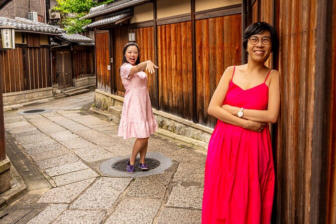 Private Photoshoot Experience in Kyoto ( Gion ) - Sannenzaka Street and old Kyoto details
