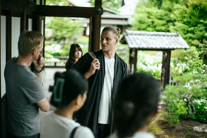 Private Walking Tour in Gion and Higashiyama - Why Gion and Higashiyama work so well together
