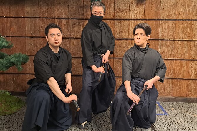 Samurai Sword Experience (Family Friendly)at SAMURAI MUSEUM KYOTO - Group size and the need to confirm details