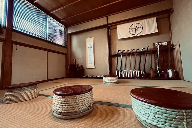 Shamisen Discovery in Kyoto 【Group】 - A 60-minute introduction to shamisen in northern Kyoto