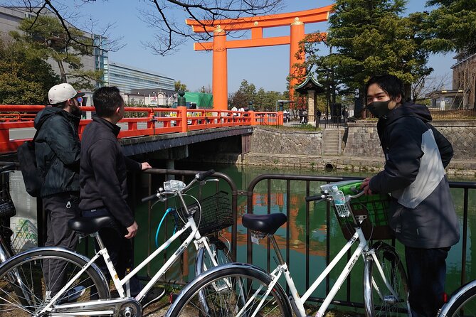 Start from Kyoto Station: Early Morning E-Bike Tour with Kyotoite - Heian Shrine and the capital’s symbolic past