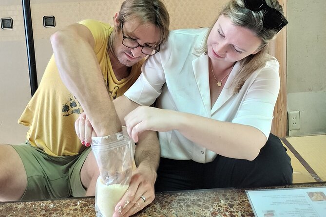 Strengthen the immunity!! Making miso in Japanese old house. - Key points at a glance