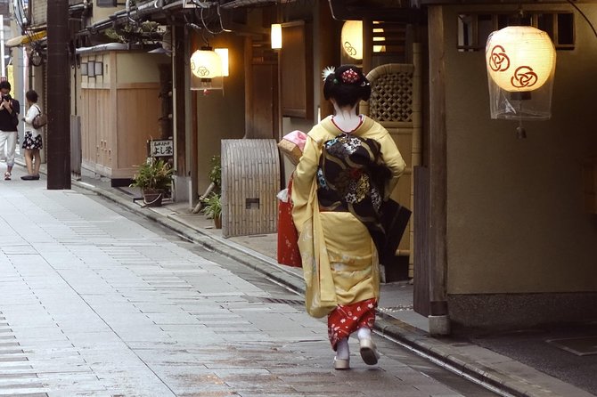 The Kyoto VIP Experience! - Walking, weather, and practical limits
