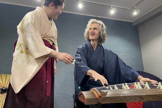 Traditional Japanese Music show & Experience Tour in Kyoto - A concert that quickly becomes a lesson