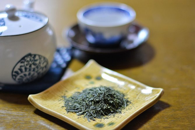 Uji: Private immersion into Kyoto's tea and reglious culture - Why Uji makes a better morning than another Kyoto temple