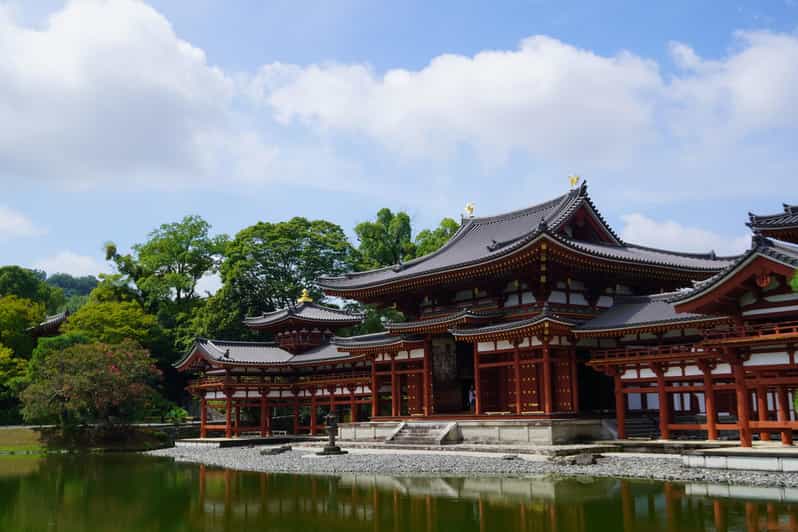 Uji: UNESCO Heritage & Tea Ceremony Walking Tour - Byodo-in, Uji’s essential first stop