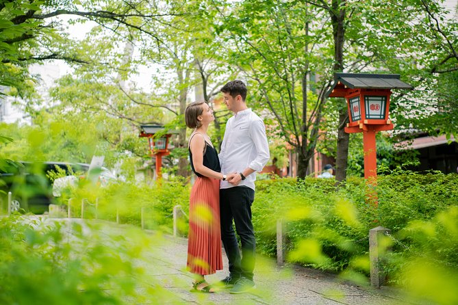 Your Private Vacation Photography Session In Kyoto - Starting Near Gion and Yasaka Shrine