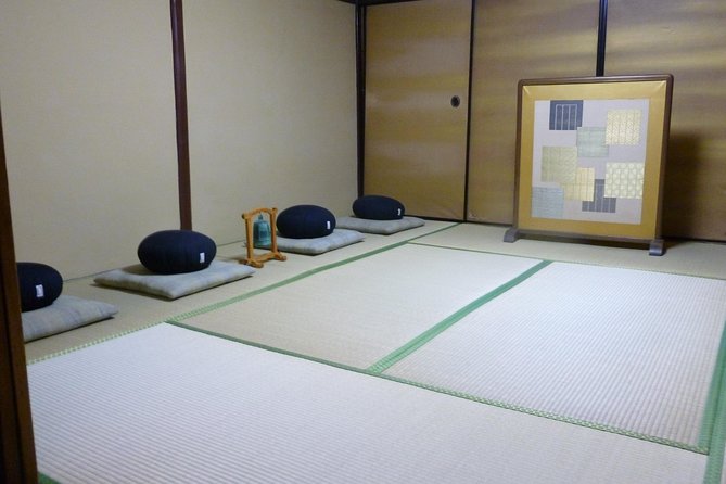 Zen Meditation for Life in Kyoto - Learning the Zen Posture Before You Sit